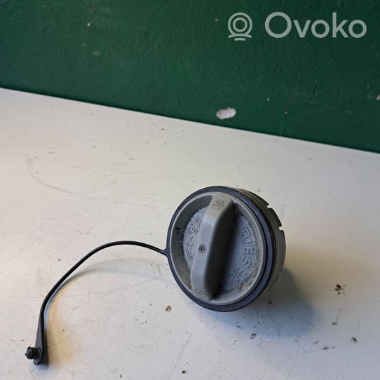 Toyota Corolla Verso AR10 Fuel tank filler cap 