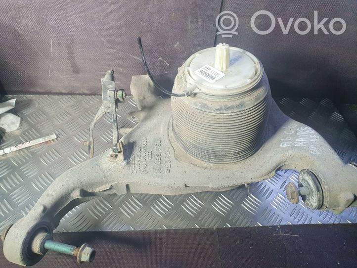 Audi A6 S6 C6 4F Galinė pneumatinė (oro) pagalvė 4F0616001J