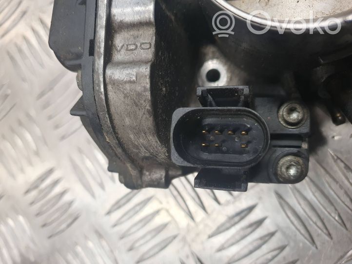 Audi A4 S4 B5 8D Clapet d'étranglement 058133063