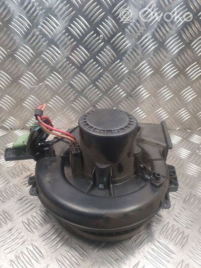 Volkswagen Polo IV 9N3 Ventola riscaldamento/ventilatore abitacolo 6Q1819015G