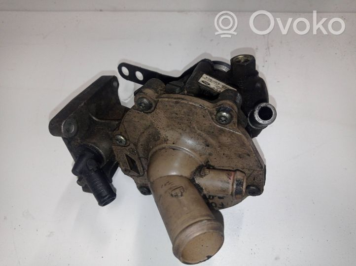 Ford Mondeo Mk III Vairo stiprintuvo siurblys XS713A674BF