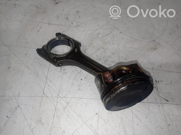 Audi A5 8T 8F Piston avec bielle 