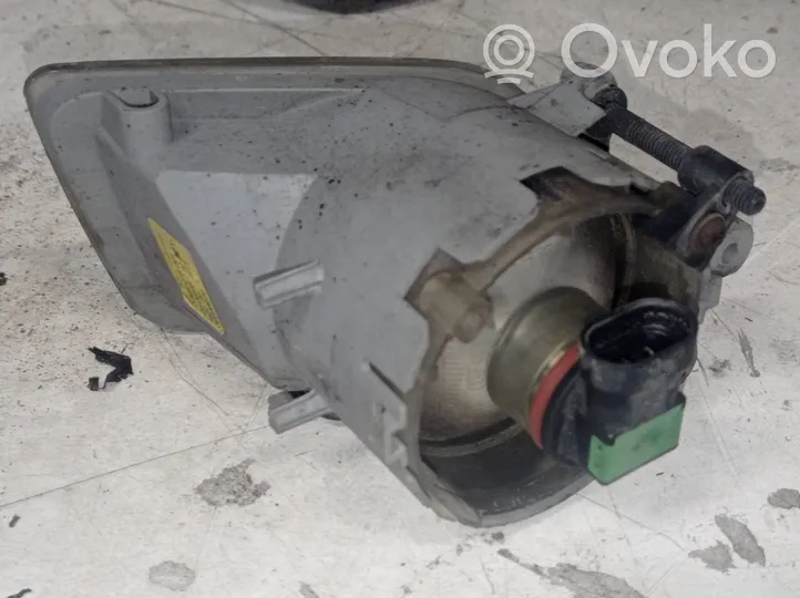 Volvo V50 Światło przeciwmgłowe przednie 30698629