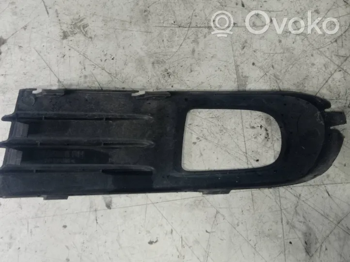 Volvo V50 Grille antibrouillard avant 30655885