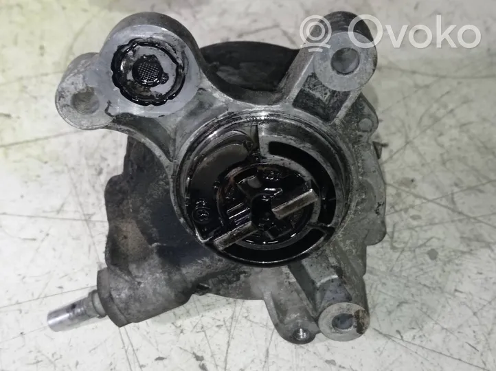 Volvo V50 Alipainepumppu 01654423060