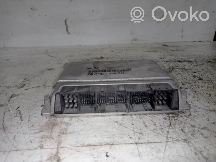 BMW 3 E46 Sterownik / Moduł ECU 1430940