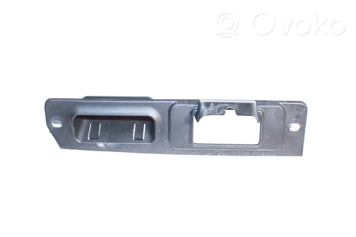 Mercedes-Benz CLC CL203 Rivestimento serratura portellone posteriore/bagagliaio A2037430093