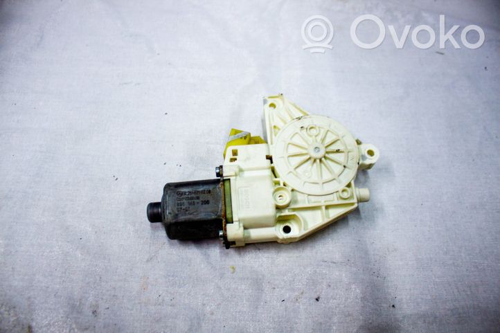 Mercedes-Benz R W251 Rear door window regulator motor A2518200208