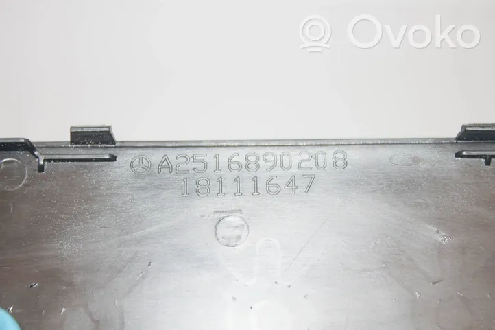 Mercedes-Benz R W251 Rivestimento estremità laterale del cruscotto A2516890208