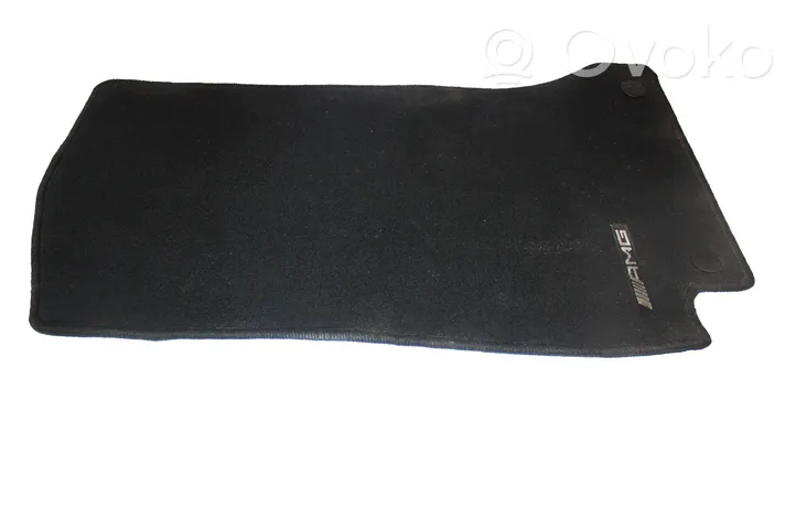 Mercedes-Benz R W251 Front floor mat A2056802501