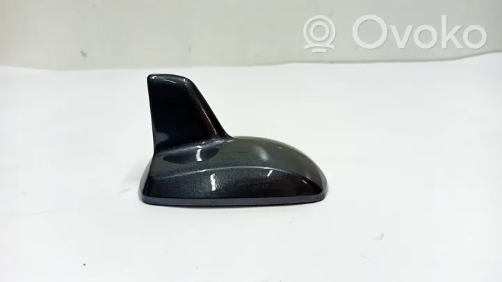 Mercedes-Benz E W212 Stogo (GPS) antenos dangtelis A2128270128