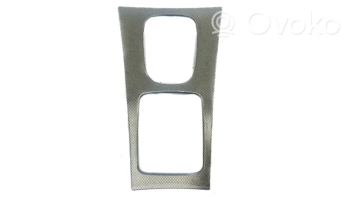 Mercedes-Benz C W203 Rivestimento in plastica cornice della leva del cambio A2036802239