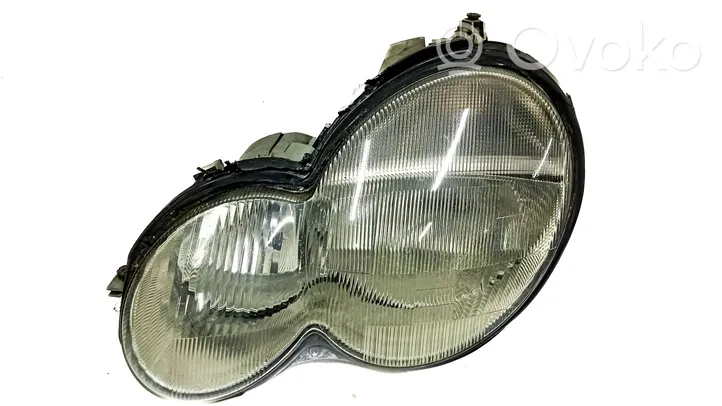 Mercedes-Benz CLC CL203 Lampa przednia 2088000175