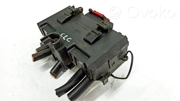 Mercedes-Benz CLC CL203 Cavo positivo (batteria) A2035450803