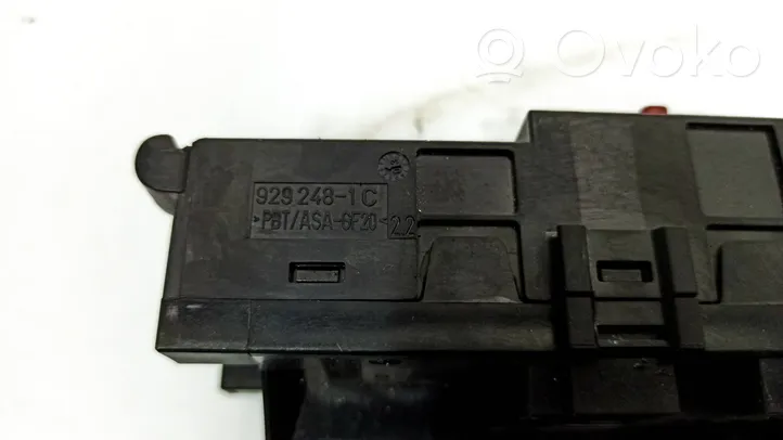 Mercedes-Benz CLC CL203 Module confort 2035452401