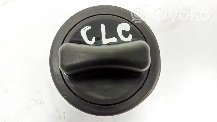 Mercedes-Benz CLC CL203 Tappo del serbatoio del carburante A2204700705