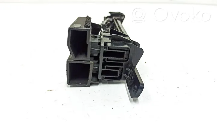 Toyota Prius (XW20) Cerradura de la guantera 5556347020