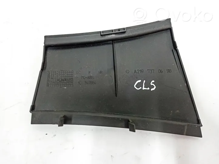 Mercedes-Benz CLS C219 Altro elemento di rivestimento della portiera posteriore A2197370688