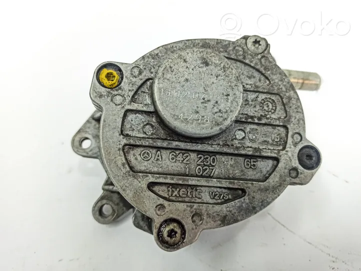 Mercedes-Benz R W251 Alipainepumppu A6422300165