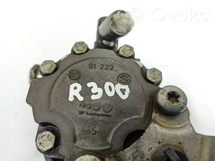 Mercedes-Benz R W251 Servopumpe 7691332151