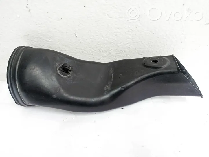 Mercedes-Benz ML W163 Parte del condotto di aspirazione dell'aria A1635050361