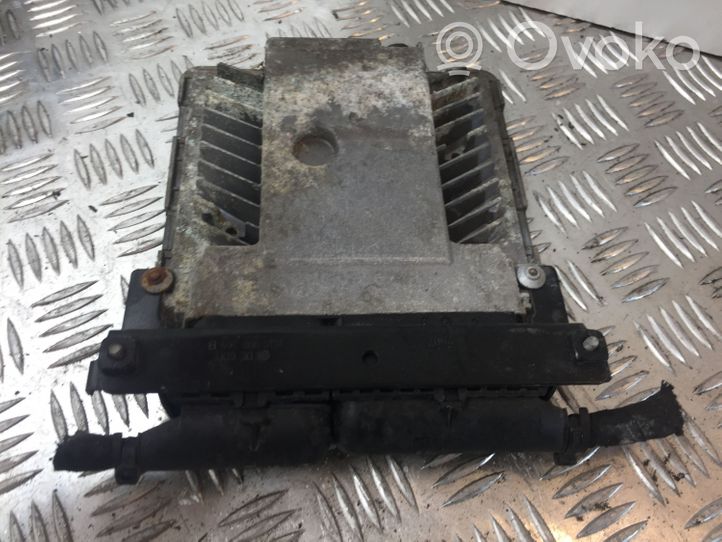 Volkswagen PASSAT B6 Sterownik / Moduł ECU 03G906018FG