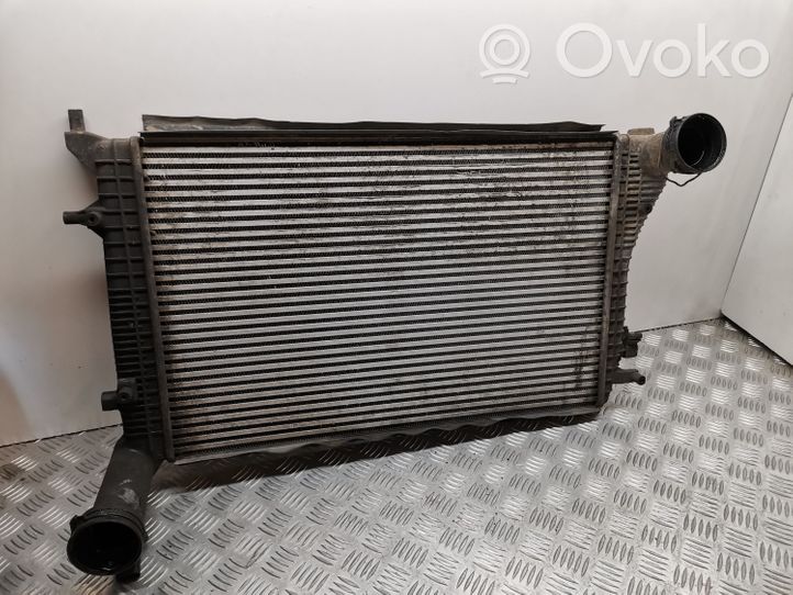 Volkswagen Caddy Radiatore intercooler 1K0145927D