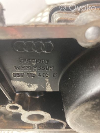 Audi A4 S4 B6 8E 8H Öljynsuodattimen kannake 059115405