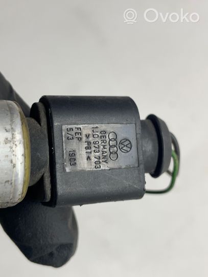 Volkswagen Polo Air conditioning (A/C) pressure sensor 1J0973703