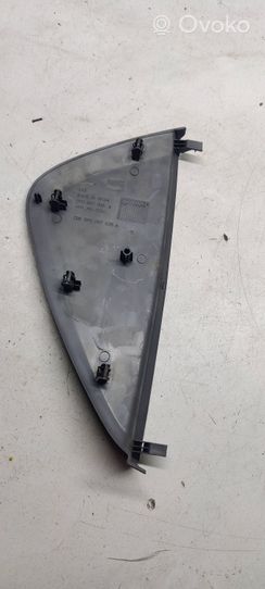 Seat Toledo III (5P) Moldura del extremo lateral de panel 5p0857085A