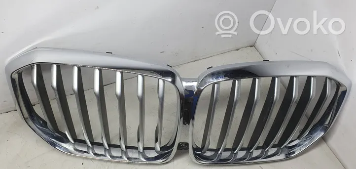 BMW X5 G05 Atrapa chłodnicy / Grill 7454889