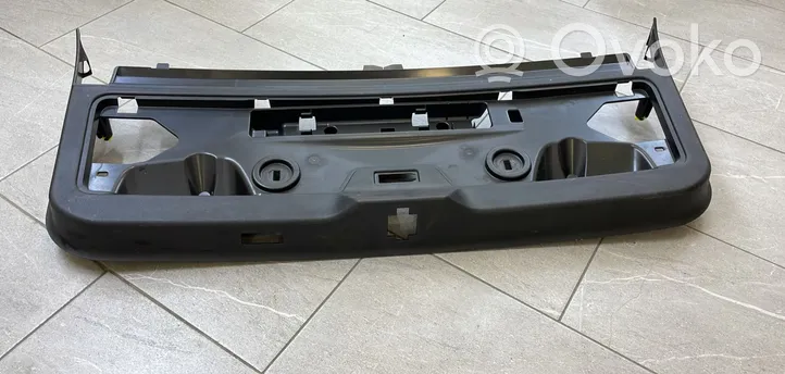 BMW 5 G30 G31 Set rivestimento portellone posteriore/bagagliaio 7390400