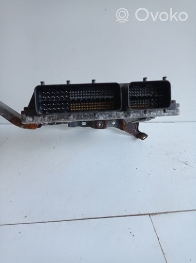 Toyota Sienna XL30 III Engine control unit/module 8966108430