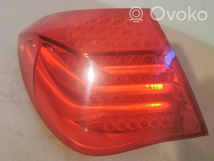 BMW 7 F01 F02 F03 F04 Lampy tylne / Komplet 7182197