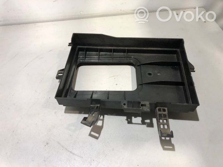 Audi A4 S4 B7 8E 8H Cornice micro filtro dell’aria abitacolo (parte) 8E1819641A