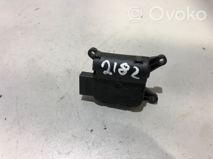 Audi A4 S4 B6 8E 8H Moteur / actionneur de volet de climatisation 8E1820511D