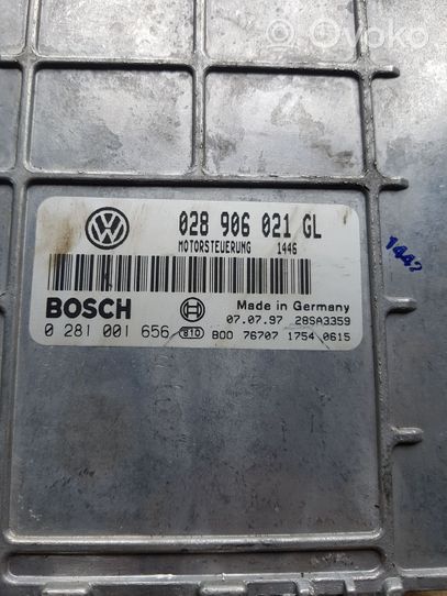 Volkswagen PASSAT B5.5 Centralina/modulo del motore 028906021GL