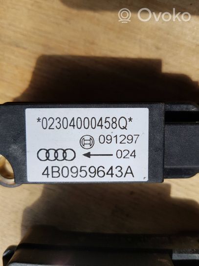 Audi A6 S6 C5 4B Sensore d’urto/d'impatto apertura airbag 4B0959643A