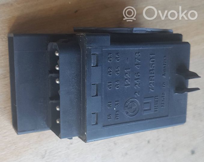 BMW 5 E39 Przekaźnik / Modul układu ogrzewania wstępnego 2246473