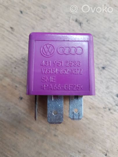 Audi A4 S4 B5 8D Other relay 431951253G