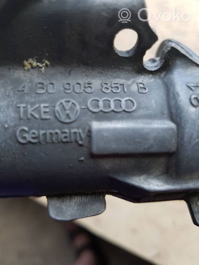 Volkswagen PASSAT B5.5 Ignition lock 4B0905851B
