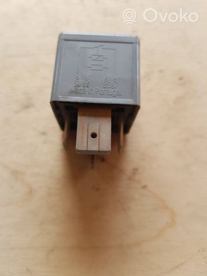 Volkswagen Polo III 6N 6N2 6NF Other relay 191937503