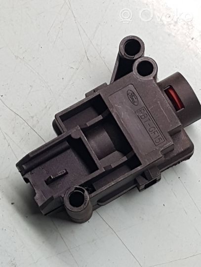 Ford Focus C-MAX Fuel cut-off switch GX4T9341AA