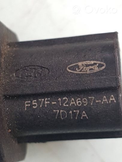 Ford Galaxy Sensor de temperatura de la toma de aire F57F12A697AA