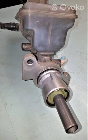 Nissan Primastar Główny cylinder hamulca 32067008C