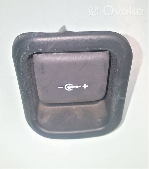 BMW 3 E46 12 V Socket (rear) 7008038