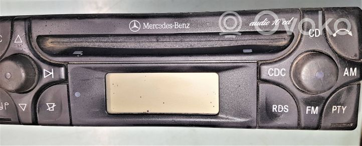 Mercedes-Benz Vito Viano W638 Unité principale radio / CD / DVD / GPS A1708200386