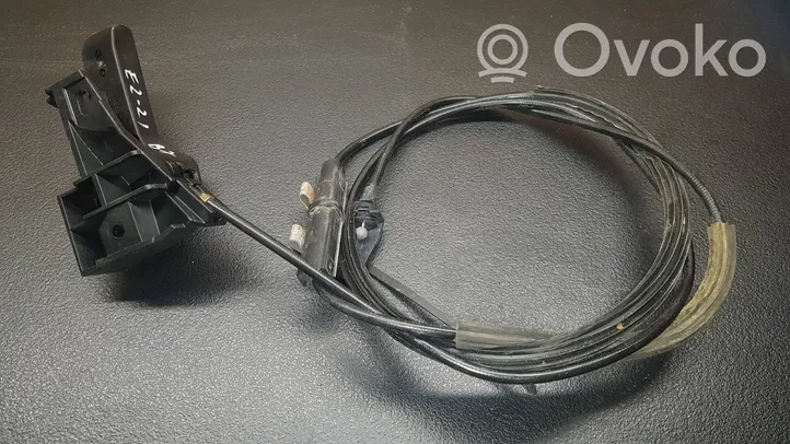 Volkswagen PASSAT B7 Cable de apertura del capó/tapa del motor 1K1823633