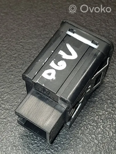 Volkswagen PASSAT B6 Interrupteur d'éclairage de la cabine dans le panneau 3C0941334A