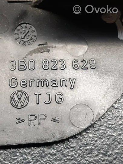 Volkswagen PASSAT B5 Cita veida salona detaļa 3B0823629
